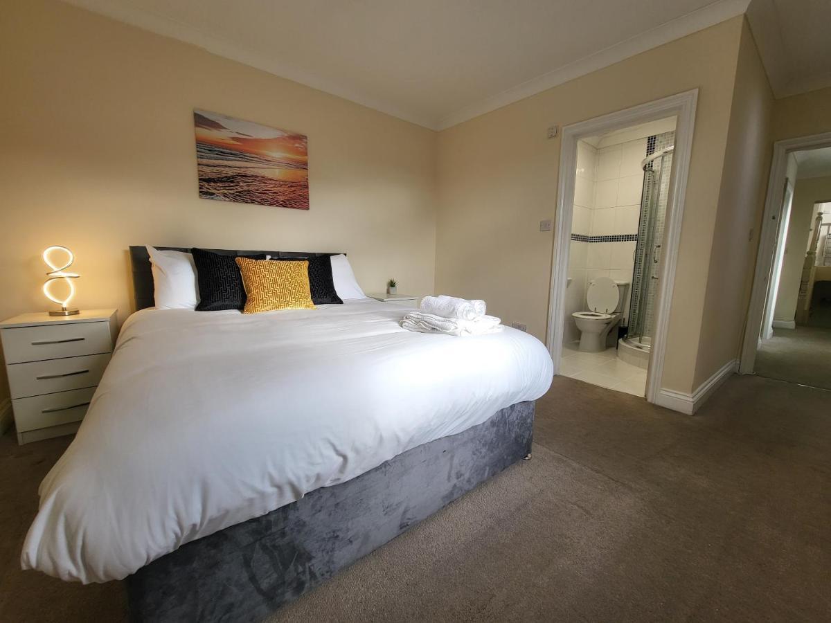 Tooting Bec Central Apartment By London Tube Екстер'єр фото