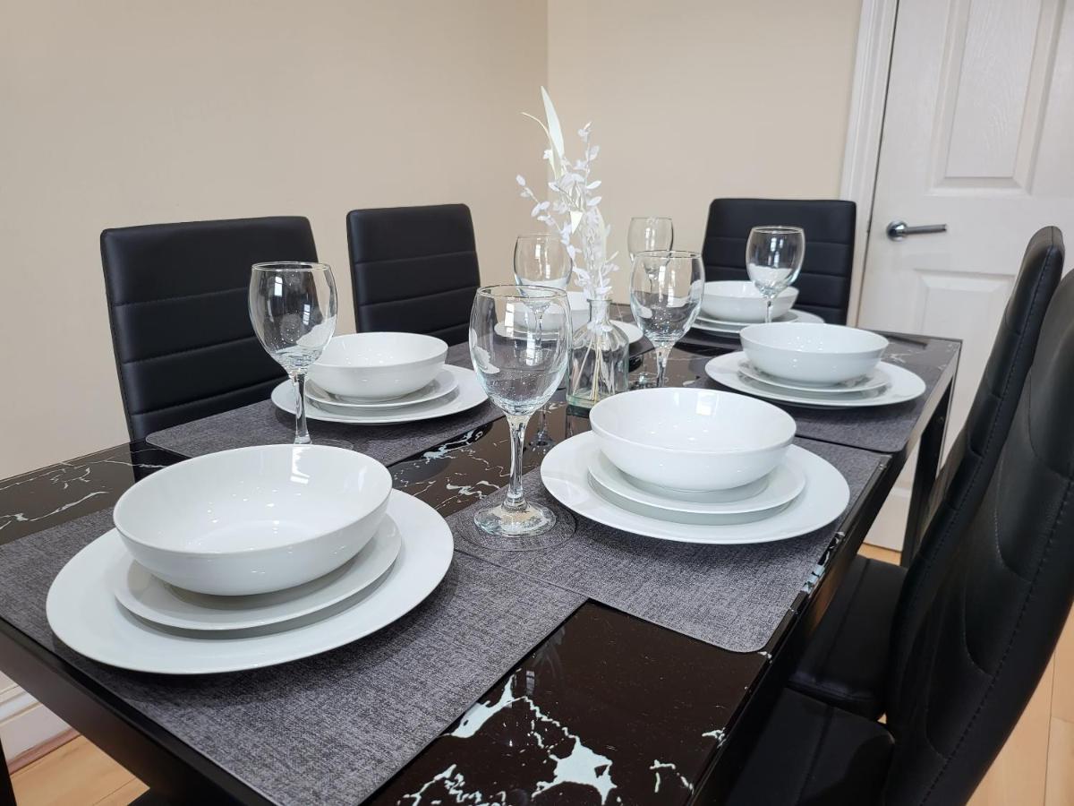 Tooting Bec Central Apartment By London Tube Екстер'єр фото