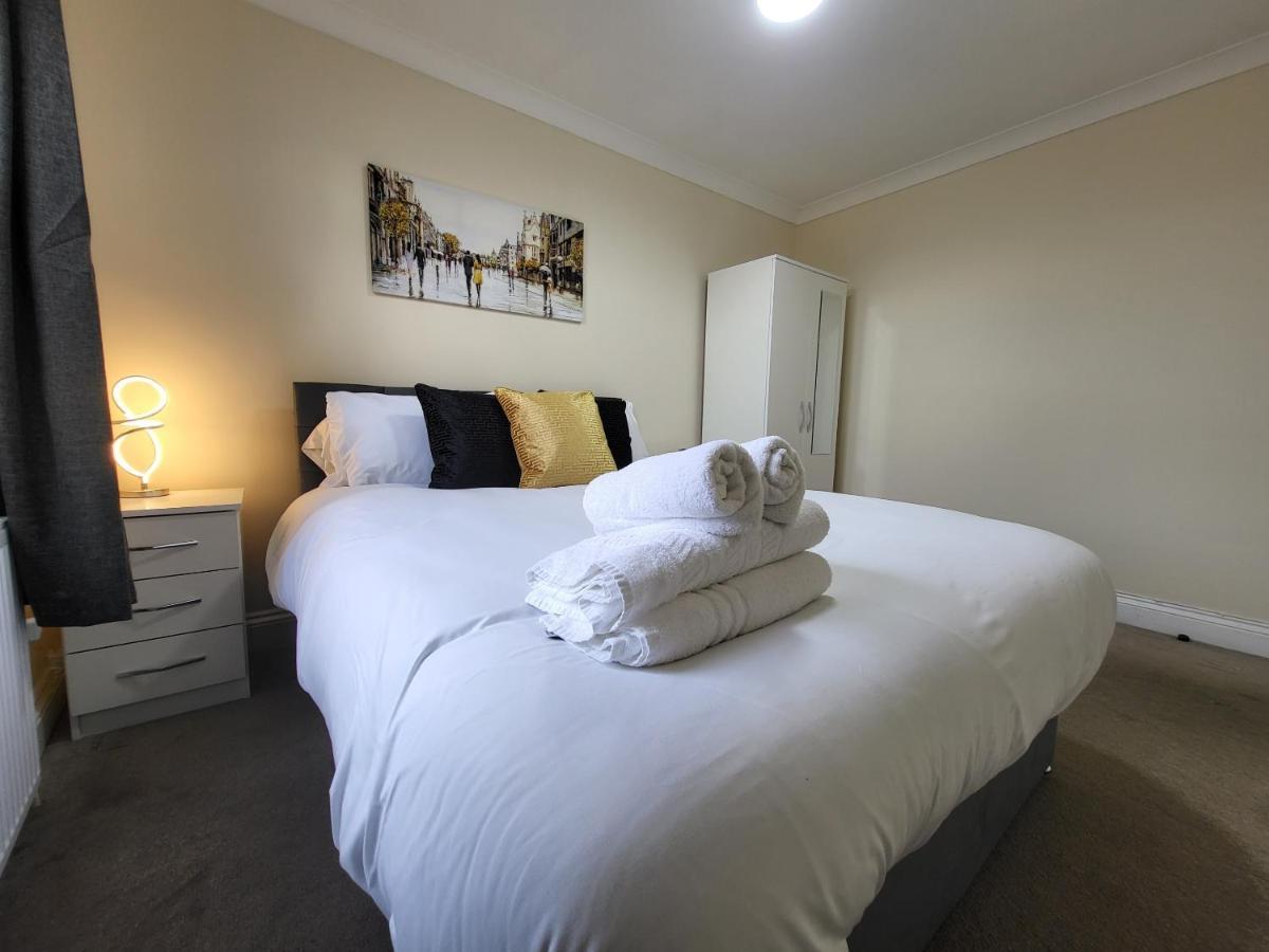 Tooting Bec Central Apartment By London Tube Екстер'єр фото
